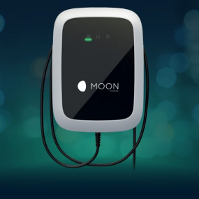 Home charging station MOON energized by Elli
